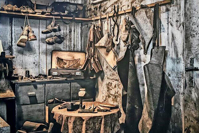 Sonderausstellung STAHL von Wolfgang Lorenz im Industriemuseum Brandenburg an der Havel Sonderausstellung STAHL von Wolfgang Lorenz im Industriemuseum Brandenburg an der Havel